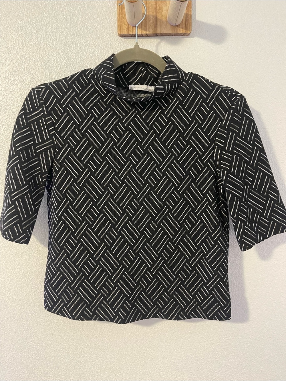 Zara Monochrome Patterned Crop Top